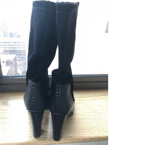 Vince Black Python Embossed Leather and Suede Boots/Booties - Picture 6 of 11